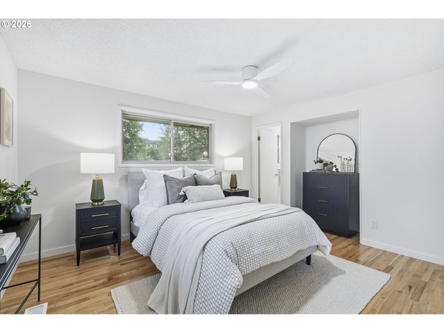 12670 Nw FILBERT St, Portland, OR 97229