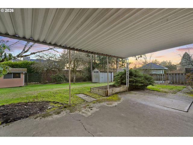 12670 Nw FILBERT St, Portland, OR 97229