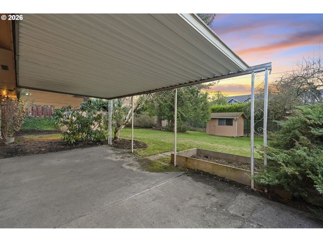 12670 Nw FILBERT St, Portland, OR 97229