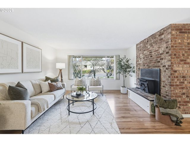 12670 Nw FILBERT St, Portland, OR 97229