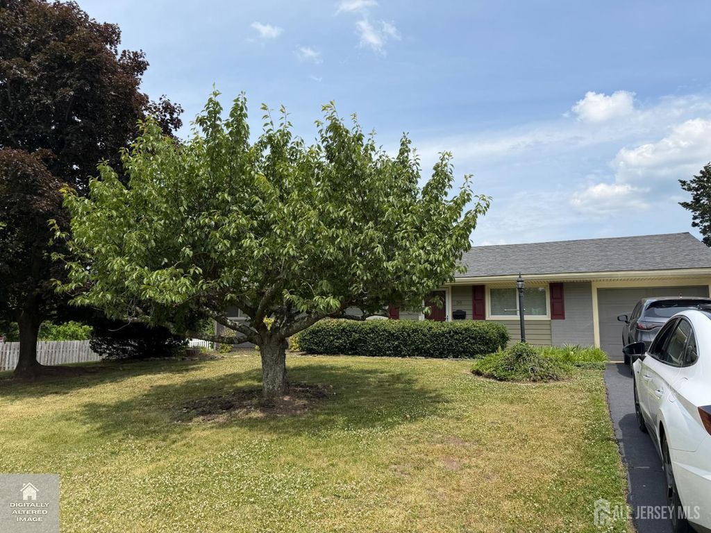 38 New Road, South Brunswick, NJ 08824