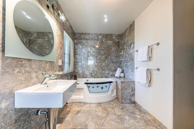 11654 Lausanne Way, Truckee, CA 96161