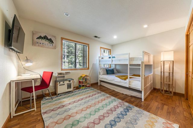 11654 Lausanne Way, Truckee, CA 96161