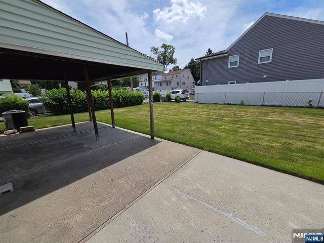 533 Sollas Court, Lyndhurst, NJ 07071