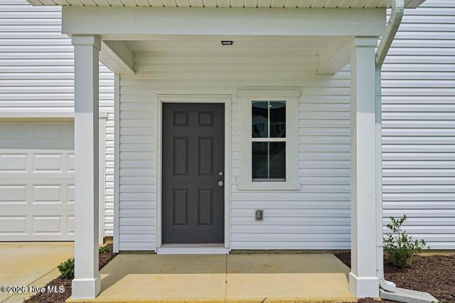 401 Piper Pointe Drive, Pikeville, NC 27863