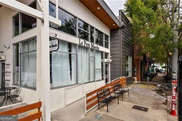 112 Rogers Street NE 202, Atlanta, GA 30317