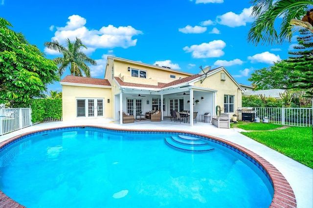 12036 Quilting Lane, Boca Raton, FL 33428