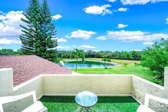 12036 Quilting Lane, Boca Raton, FL 33428