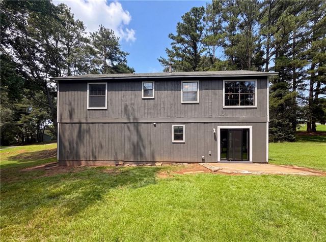 165 Splitwood Lane, Fairburn, GA 30213