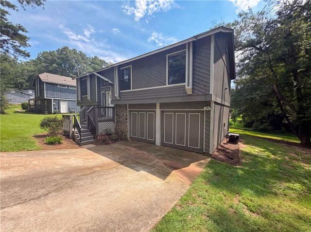 165 Splitwood Lane, Fairburn, GA 30213