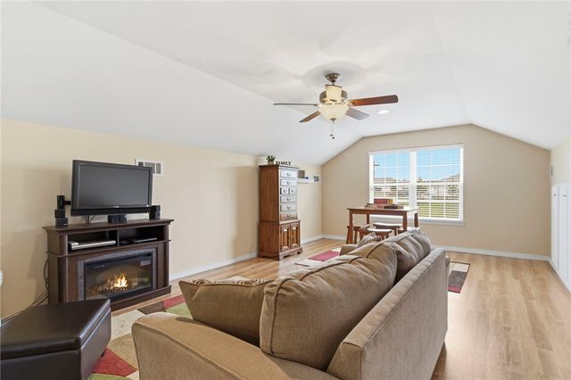 2120 30th Street, Rogers, AR 72758