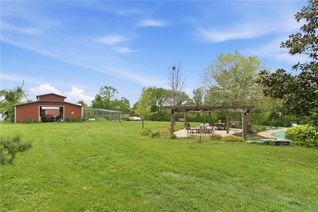 2120 30th Street, Rogers, AR 72758