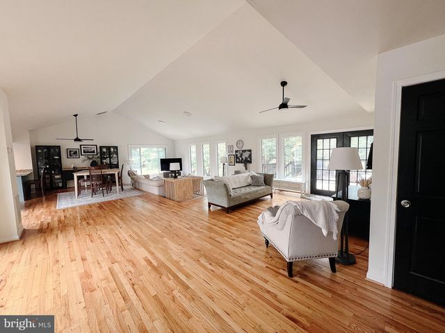 45 HULVEY DR, Stafford, VA 22556