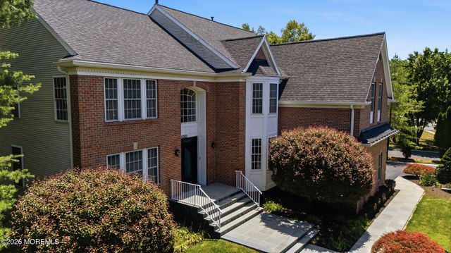 204 Independence Way, Morganville, NJ 07751