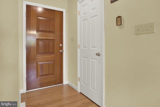 2916 ADAMS DR, Chambersburg, PA 17201