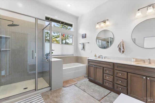 5739 Owls Nest Dr, Santa Rosa, CA 95409