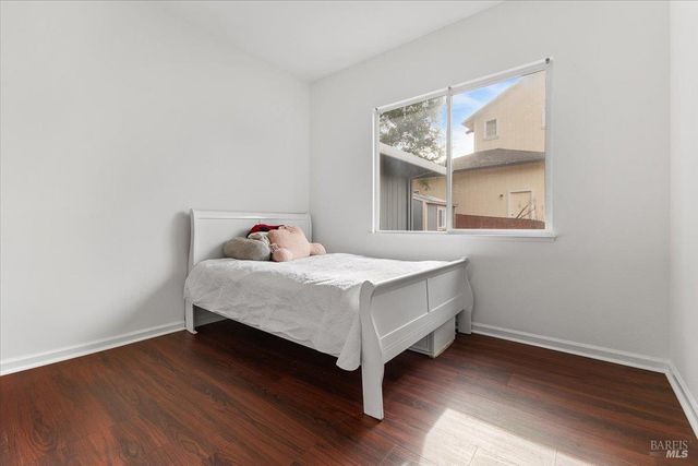 5739 Owls Nest Dr, Santa Rosa, CA 95409