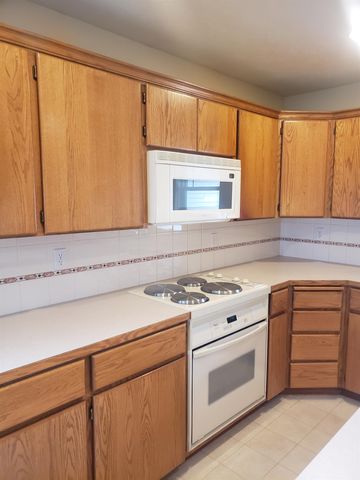 1421 S Avalon Ln, Spokane Valley, WA 99216