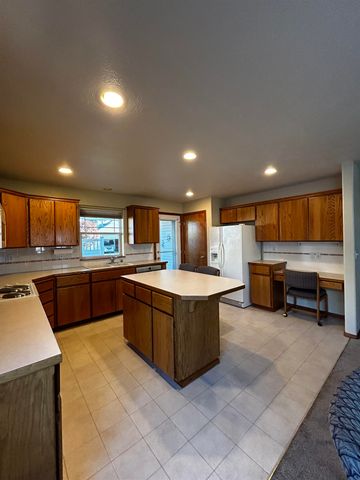 1421 S Avalon Ln, Spokane Valley, WA 99216