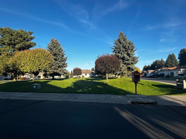 1421 S Avalon Ln, Spokane Valley, WA 99216