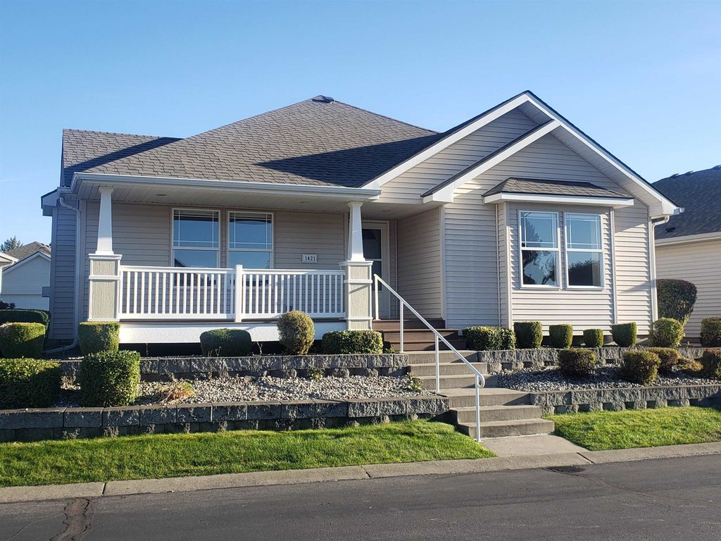 1421 S Avalon Ln, Spokane Valley, WA 99216