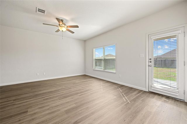 1361 Violet LN, Kyle, TX 78640