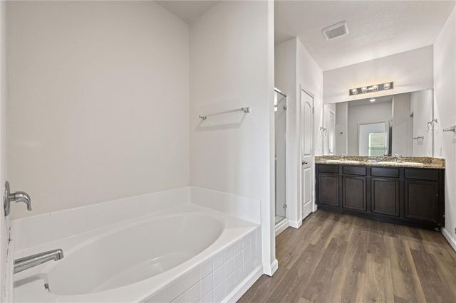 1361 Violet LN, Kyle, TX 78640