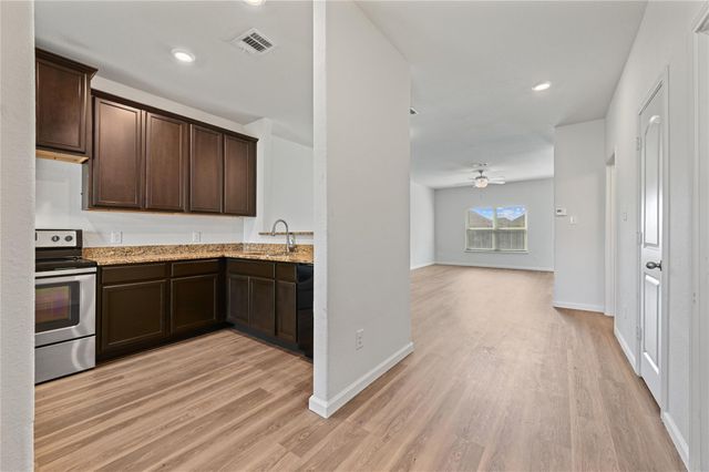 1361 Violet LN, Kyle, TX 78640