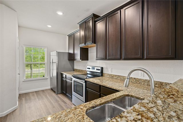 1361 Violet LN, Kyle, TX 78640