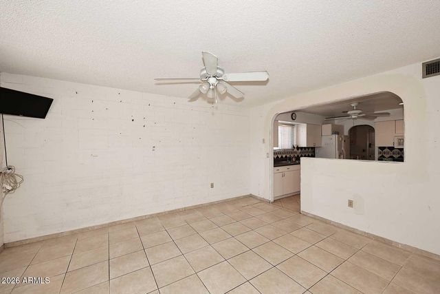 9901 W PEORIA Avenue, Sun City, AZ 85351