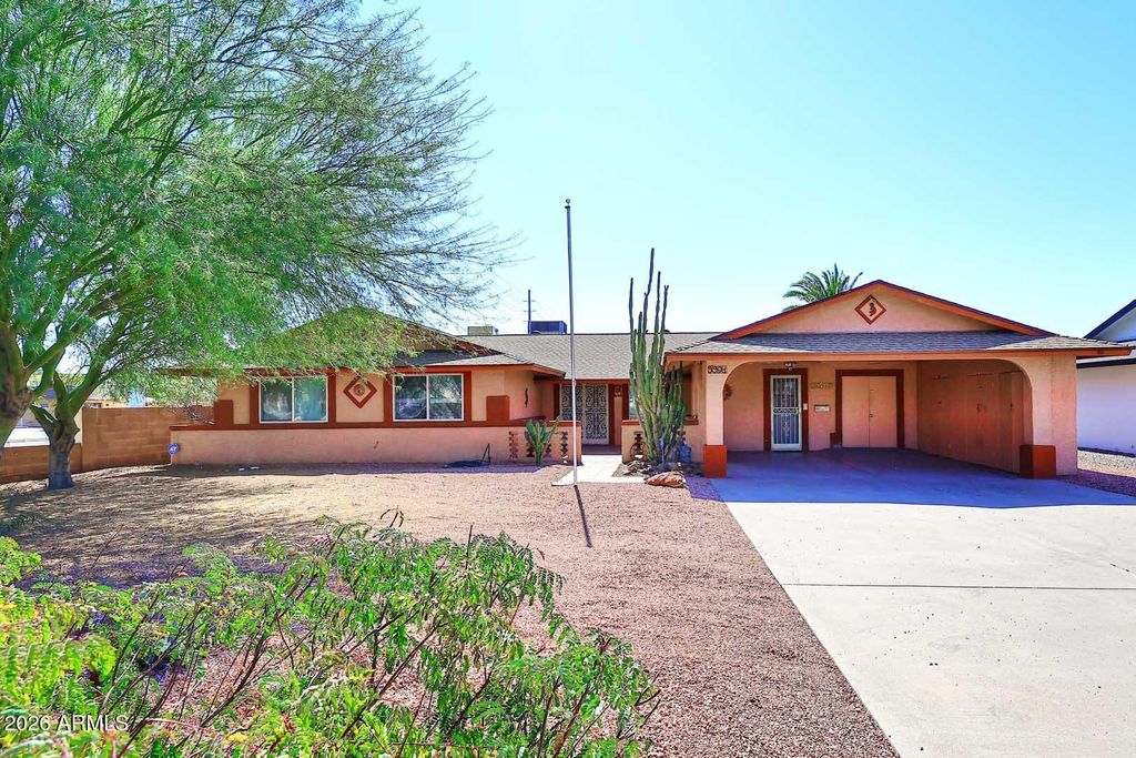 9901 W PEORIA Avenue, Sun City, AZ 85351