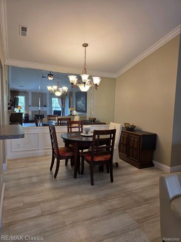 3391 Tremonte Circle S Suite 100, Oakland Charter Township, MI 48306