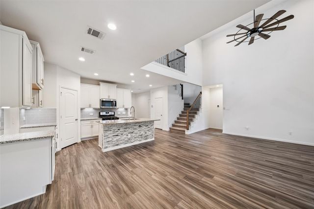 934 Youth Water Road, Montgomery, TX 77316