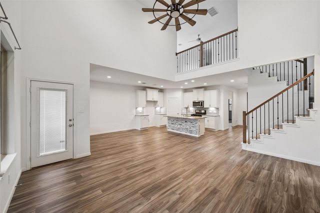 934 Youth Water Road, Montgomery, TX 77316