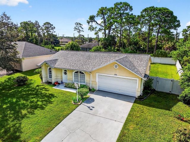 1790 SEELEY CIR NW, Palm Bay, FL 32907