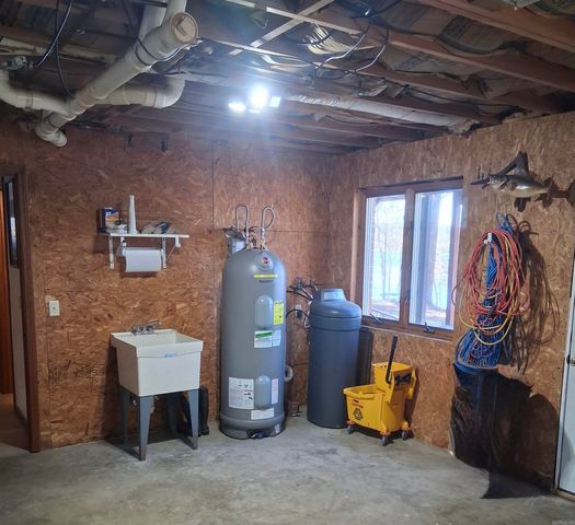 1207 Edgewater Road, Horseshoe Bend, AR 72512