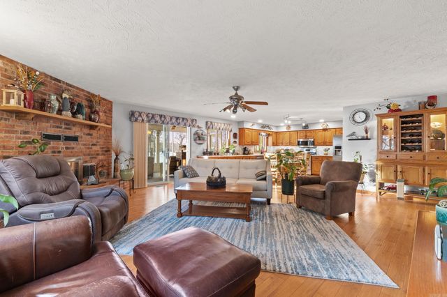 1207 Edgewater Road, Horseshoe Bend, AR 72512