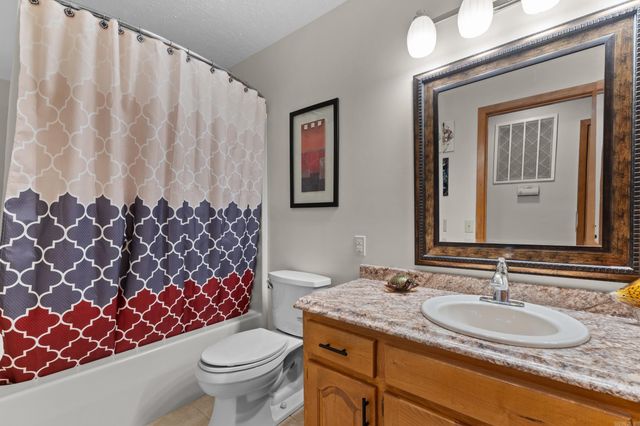 1207 Edgewater Road, Horseshoe Bend, AR 72512