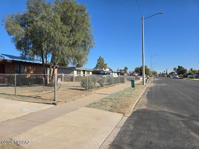 3631 E Frankfort Stravenue, Tucson, AZ 85706