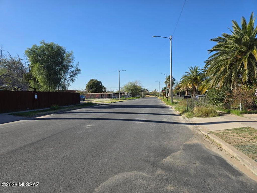 3631 E Frankfort Stravenue, Tucson, AZ 85706