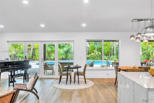 8440 SW 182nd Terrace, Palmetto Bay, FL 33157