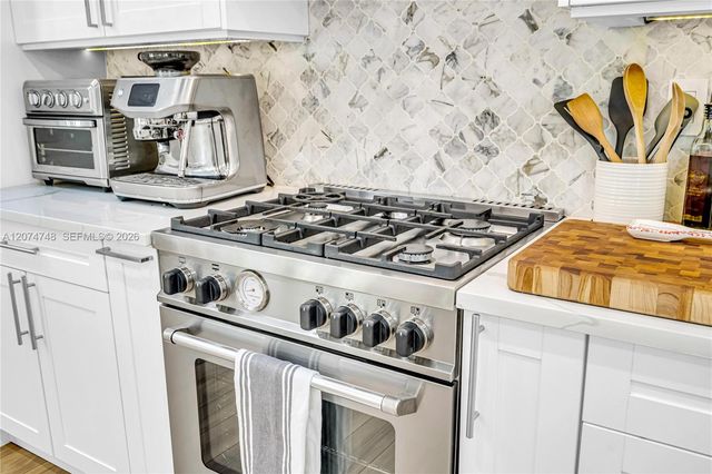 8440 SW 182nd Terrace, Palmetto Bay, FL 33157