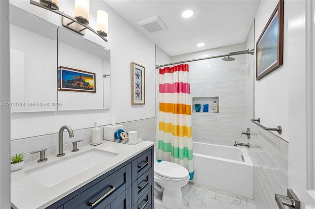 8440 SW 182nd Terrace, Palmetto Bay, FL 33157