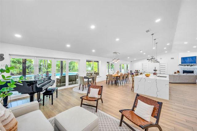 8440 SW 182nd Terrace, Palmetto Bay, FL 33157