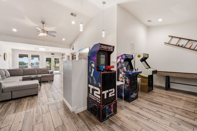5402 Peninsula Way, Garland, TX 75043