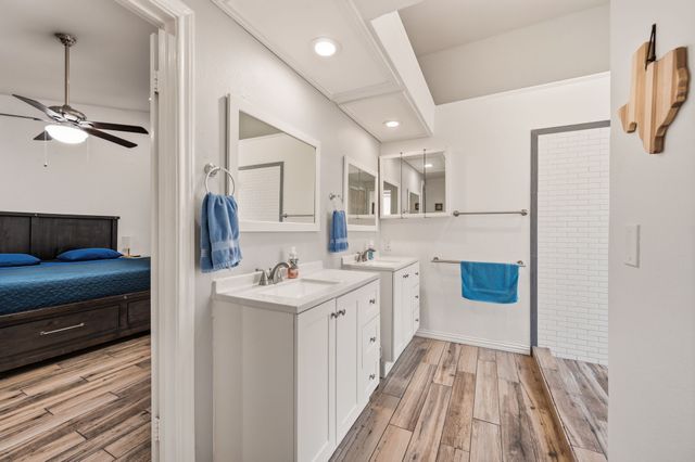5402 Peninsula Way, Garland, TX 75043