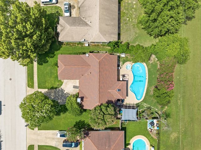 5402 Peninsula Way, Garland, TX 75043