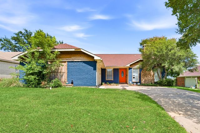 5402 Peninsula Way, Garland, TX 75043