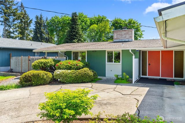 3611 Central Street Ct SE, Olympia, WA 98501