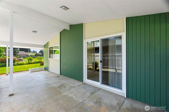 3611 Central Street Ct SE, Olympia, WA 98501